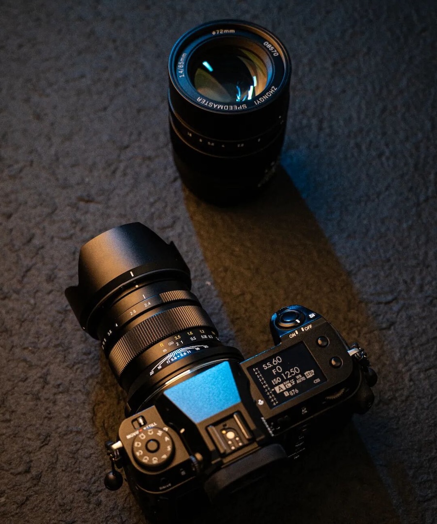 New Mitakon Zhongyi Optics Pittura30mm f/2.4lens for GFX & XCD mount released